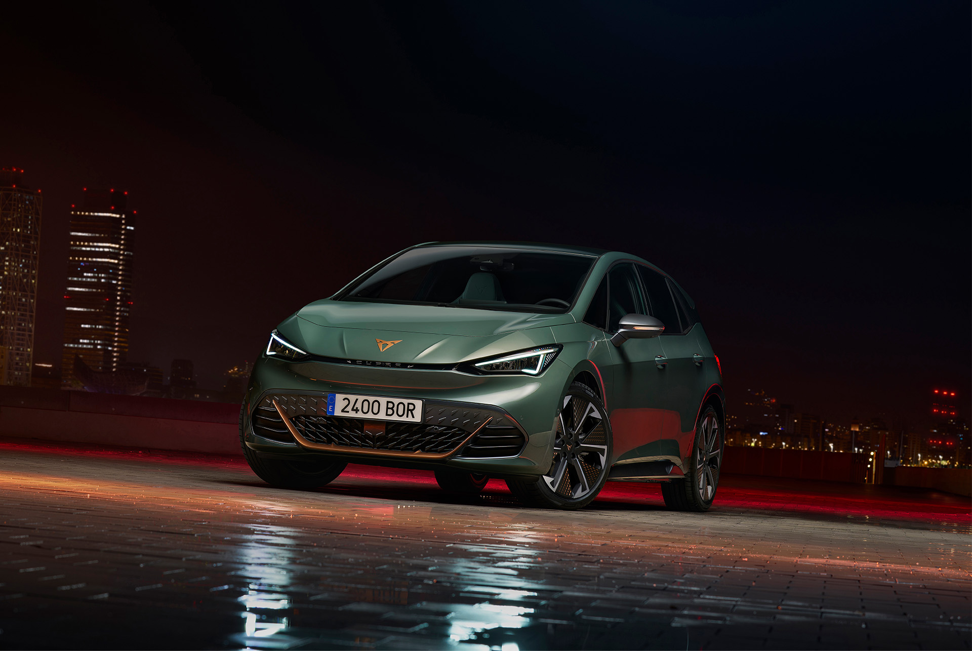 cupra-born-vz-electric-hatchback-dark-forest-green.jpg