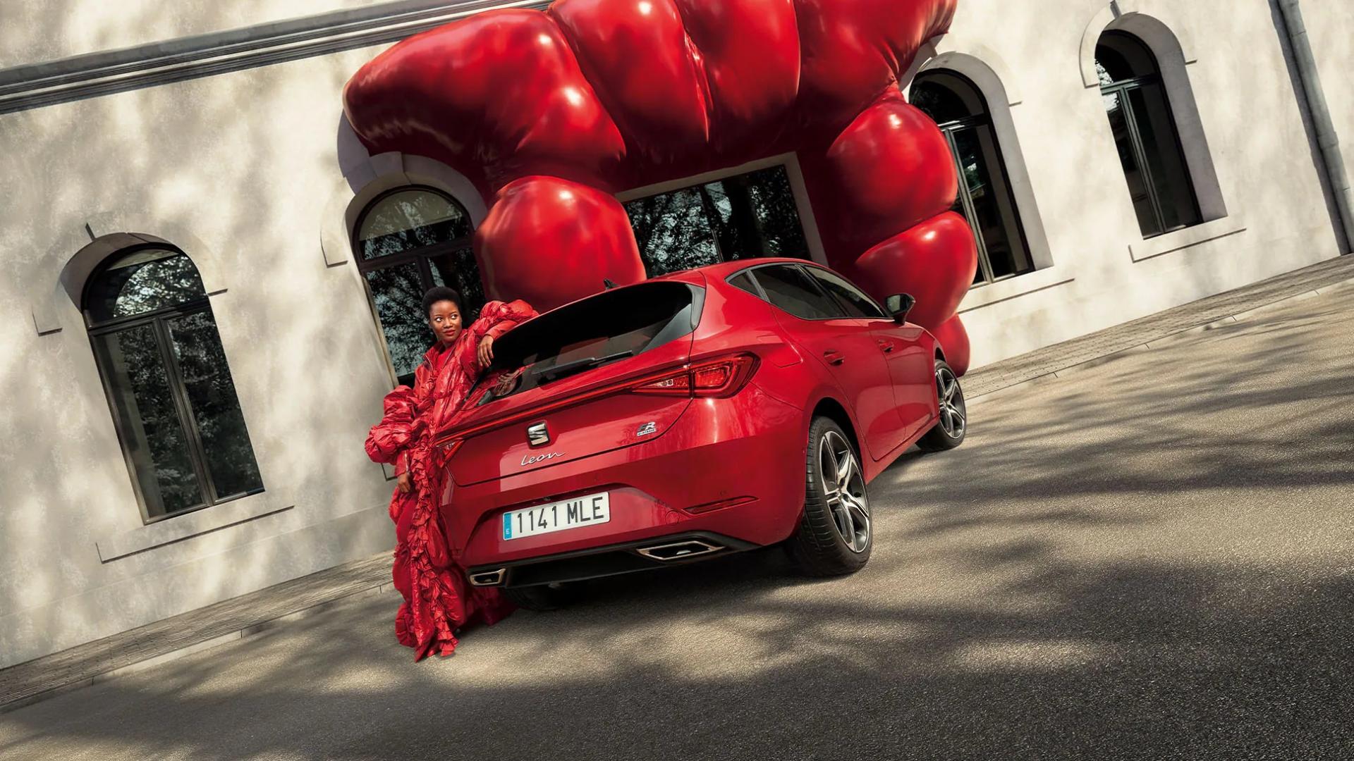 seat-leon-interior-exterior-design.jpg