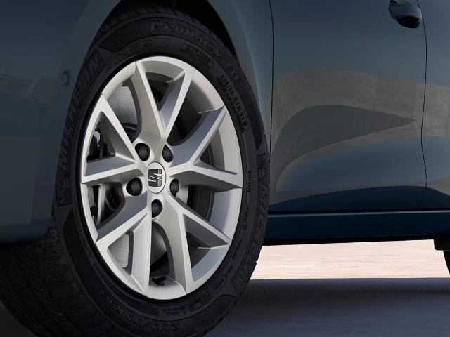 seat-leon-brilliant-silver-alloy-wheels-3.jpg