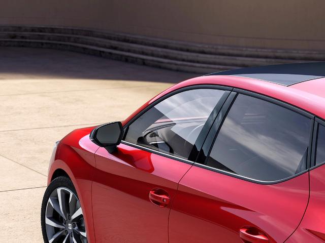 seat-leon-emergency-assist-new-cars.jpg